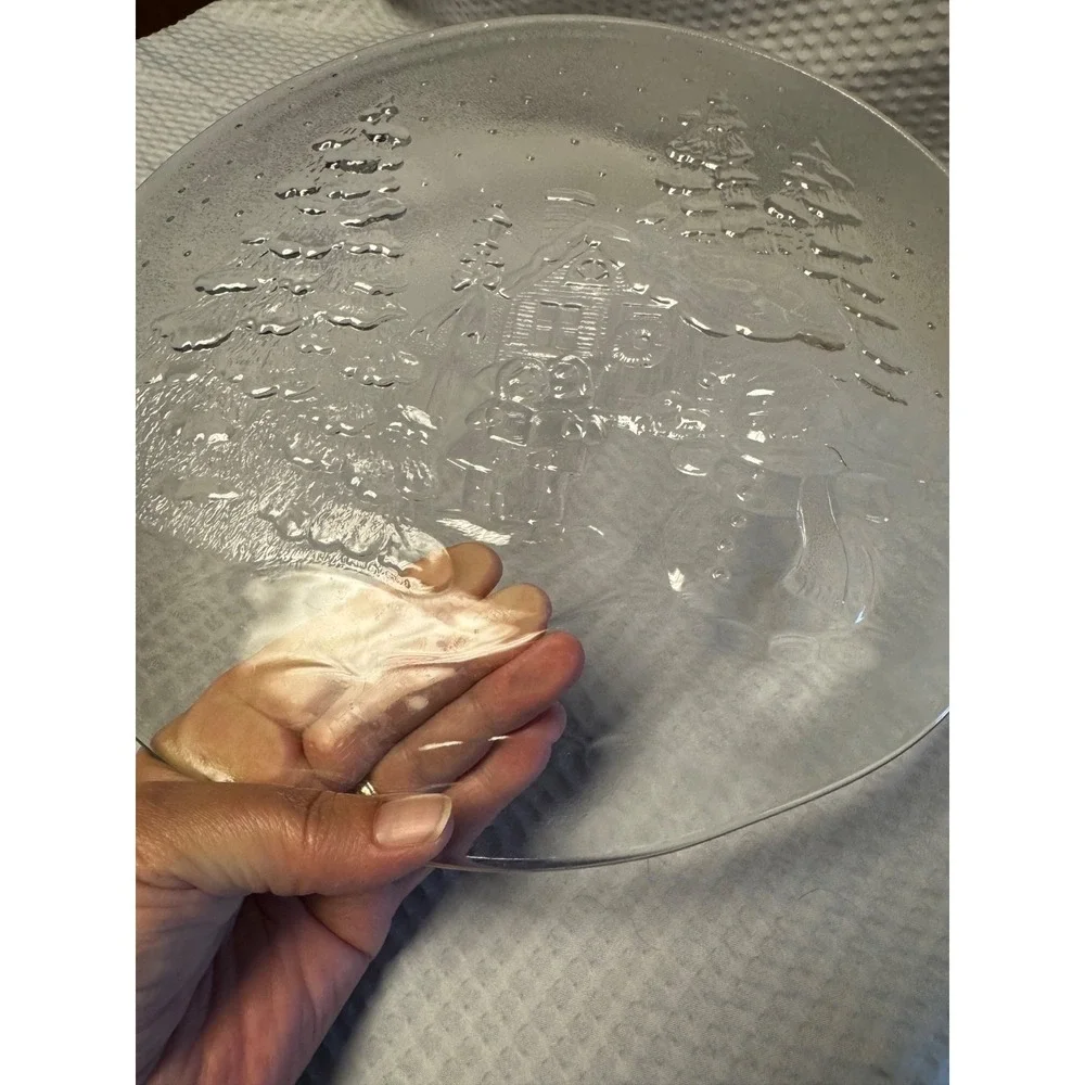Vintage Libbey Holiday Scene Winter Village Glass Serving Platter 12.5